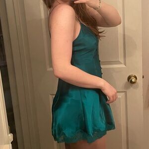 🌲✨ Vintage Emerald Green La Senza Satin Slip Dress (Size S) ✨ / pyjama / PJ